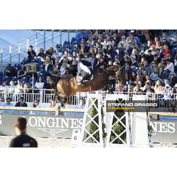 LGCT of Paris Eiffel - Grand Prix - Bertram Allen on Izzy by Picobello - Paris, 1st july 2017 - ph.Stefano Grasso/LGCT