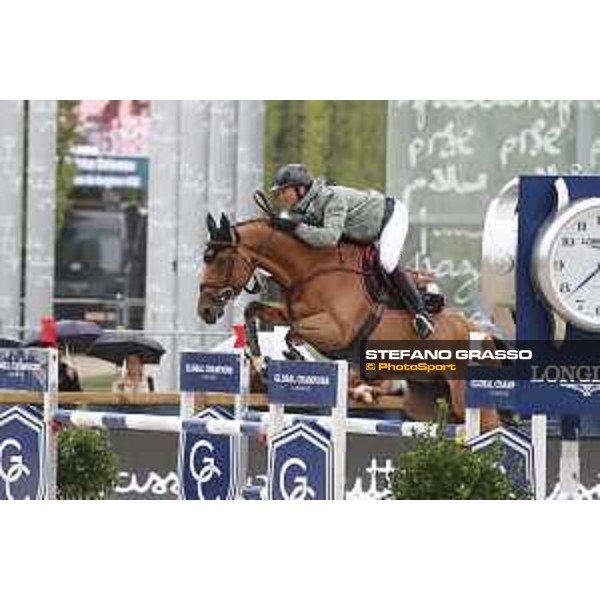 LGCT of Paris Eiffel - Class 9 - Patrice Delaveau on Urcos de Kerglenn HDC - Paris, 1st july 2017 - ph.Stefano Grasso/LGCT