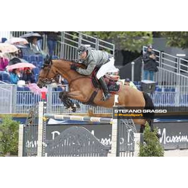 LGCT of Paris Eiffel - Class 9 - Patrice Delaveau on Urcos de Kerglenn HDC - Paris, 1st july 2017 - ph.Stefano Grasso/LGCT
