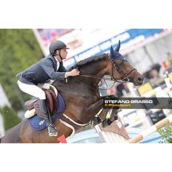 LGCT of Paris Eiffel - Class 9 - Leopold Van Asten on VDL Groep Miss Untouchable - Paris, 1st july 2017 - ph.Stefano Grasso/LGCT