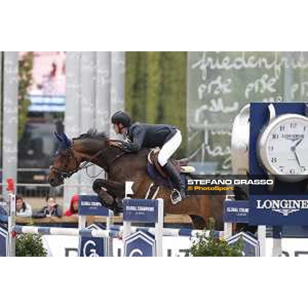 LGCT of Paris Eiffel - Class 9 - Leopold Van Asten on VDL Groep Miss Untouchable - Paris, 1st july 2017 - ph.Stefano Grasso/LGCT