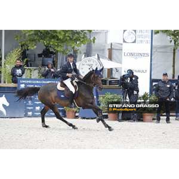 LGCT of Paris Eiffel - Class 9 - Leopold Van Asten on VDL Groep Miss Untouchable - Paris, 1st july 2017 - ph.Stefano Grasso/LGCT