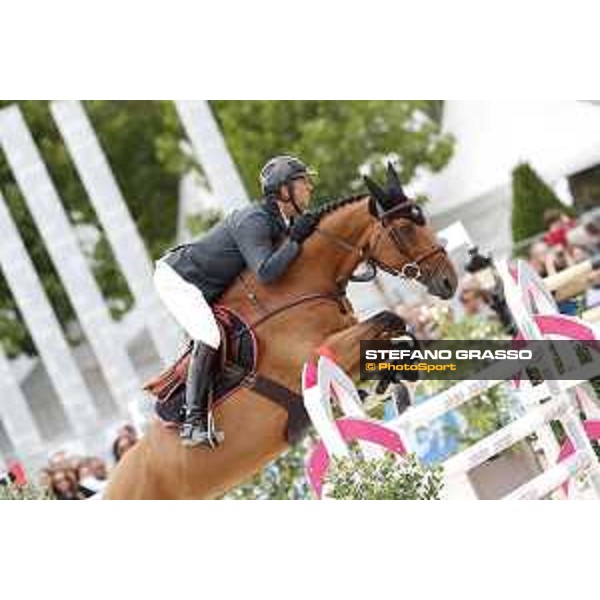 LGCT of Paris - Class 16 - Patrice Delaveau on Urcos de Kerglenn HDC - Paris , Champ de Mars - 2 July 2017 - ph.Stefano Grasso/LGCT
