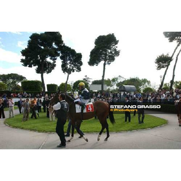 Le Vie dei Colori parading at Capannelle race track Premio Presidente della Repubblica Rome Capannelle 16th may 2004 ph. Stefano Grasso