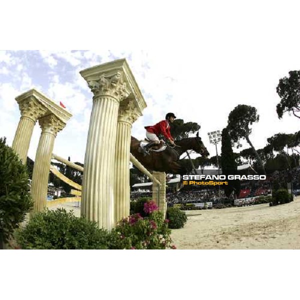 ROMA - Villa Borghese - 75¡ Piazza di Siena - Richard Spooner on Cristallo jumps during the Loro Piana Grand Prix Rome, 27th may 2007 ph. Stefano Grasso