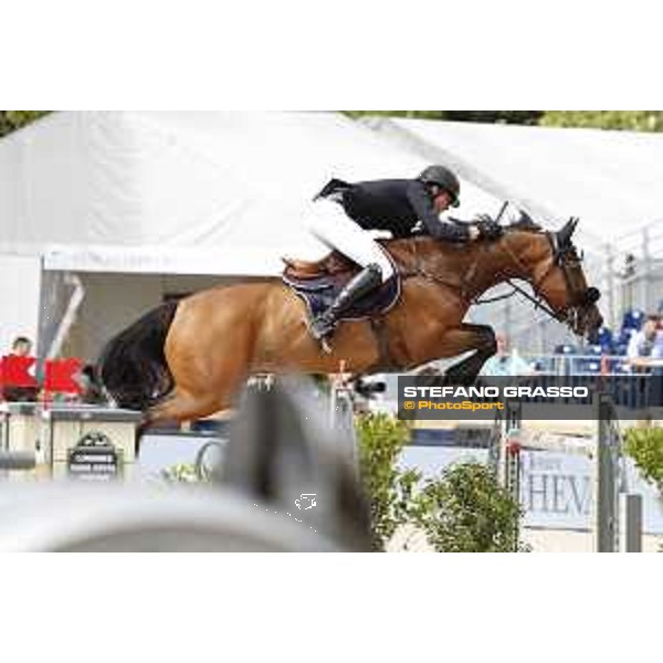 LGCT of Paris - Class 16 - Harrie Smolders on Zinius - Paris , Champ de Mars - 2 July 2017 - ph.Stefano Grasso/LGCT