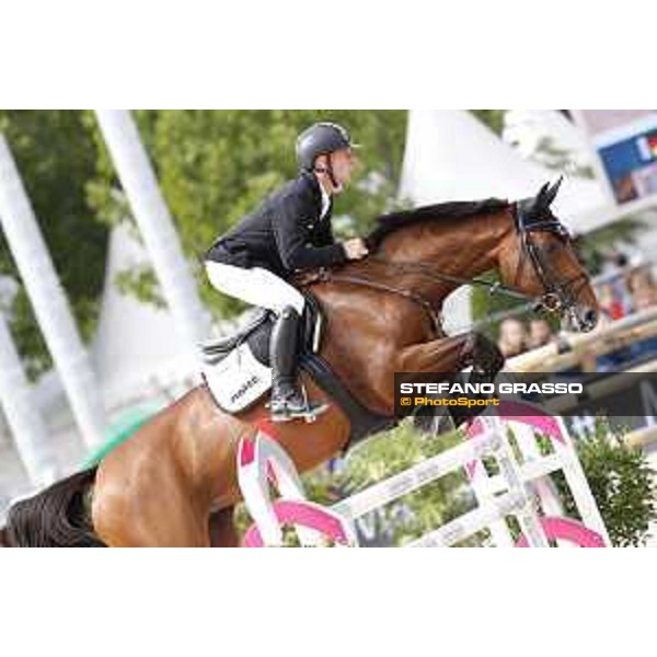 LGCT of Paris - Class 16 - Marcus Ehning on Cristy - Paris , Champ de Mars - 2 July 2017 - ph.Stefano Grasso/LGCT