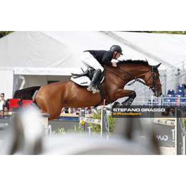 LGCT of Paris - Class 16 - Marcus Ehning on Cristy - Paris , Champ de Mars - 2 July 2017 - ph.Stefano Grasso/LGCT