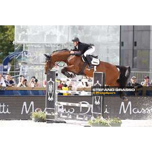 LGCT of Paris - Class 16 - Marcus Ehning on Cristy - Paris , Champ de Mars - 2 July 2017 - ph.Stefano Grasso/LGCT