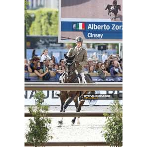 LGCT of Paris - Class 16 - Alberto Zorzi on Cinsey - Paris , Champ de Mars - 2 July 2017 - ph.Stefano Grasso/LGCT