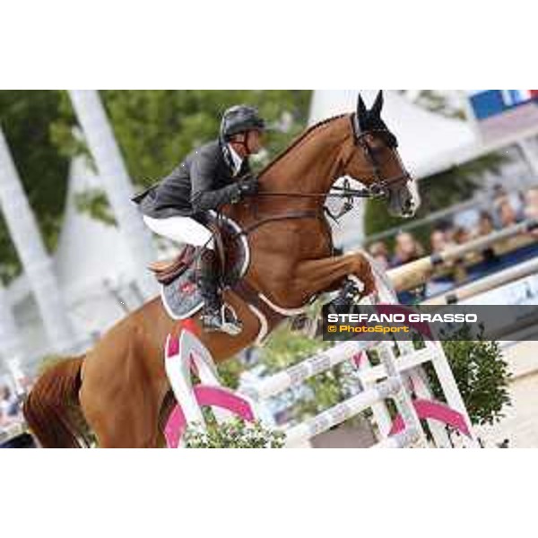 LGCT of Paris - Class 16 - Philippe Rozier on Reveur de Kergane - Paris , Champ de Mars - 2 July 2017 - ph.Stefano Grasso/LGCT
