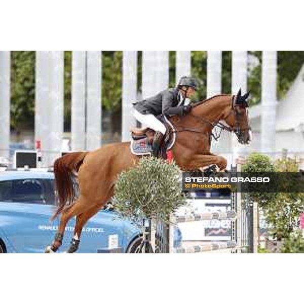 LGCT of Paris - Class 16 - Philippe Rozier on Reveur de Kergane - Paris , Champ de Mars - 2 July 2017 - ph.Stefano Grasso/LGCT