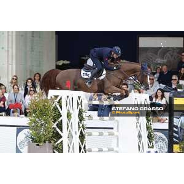 LGCT of Paris - Class 16 - Lorenzo De Luca on Halifax van het Kluizebos - Paris , Champ de Mars - 2 July 2017 - ph.Stefano Grasso/LGCT
