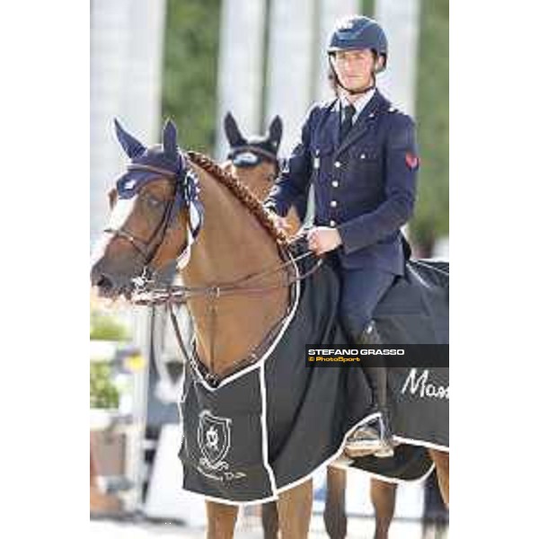 LGCT of Paris - Class 16 - Prize giving ceremony - Lorenzo De Luca on Halifax van het Kluizebos with the Massimo Dutti Eiffel Challenge - Paris , Champ de Mars - 2 July 2017 - ph.Stefano Grasso/LGCT