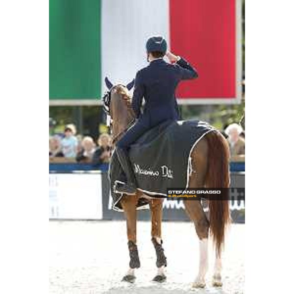 LGCT of Paris - Class 16 - Prize giving ceremony - Lorenzo De Luca on Halifax van het Kluizebos with the Massimo Dutti Eiffel Challenge - Paris , Champ de Mars - 2 July 2017 - ph.Stefano Grasso/LGCT