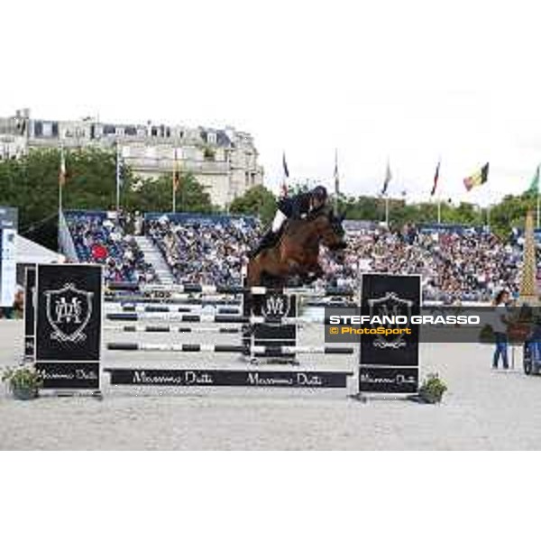LGCT of Paris - Class 16 - Patrice Delaveau on Urcos de Kerglenn HDC - Paris , Champ de Mars - 2 July 2017 - ph.Stefano Grasso/LGCT