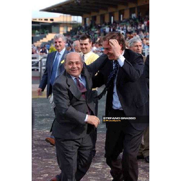 Vittorio Caruso and Stefano Luciani exulting for the triumph of Altieri Premio Presidente della Repubblica Rome Capannelle 16th may 2004 ph. Stefano Grasso