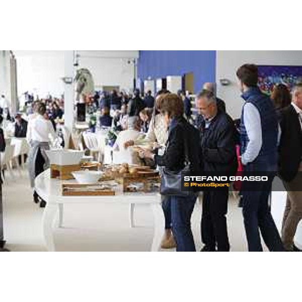 LGCT of Paris - Full VIP lounge during the class - Paris , Champ de Mars - 1 July 2017 - ph.Mario Grassia/LGCT