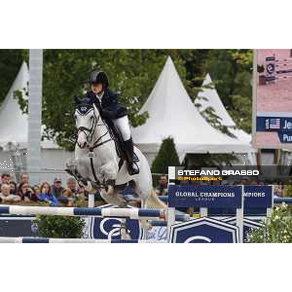 LGCT of Paris - Class 11 - Jennifer Gates on Pumped Up Kicks - Paris , Champ de Mars - 1 July 2017 - ph.Stefano Grasso/LGCT