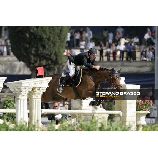 Marcus Fuchs on Loro Piana La Toya III during Gran Premio Roma - Loro Piana at 75.¡ Csio Piazza di Siena Rome, 27th may 2007 ph. Stefano Grasso