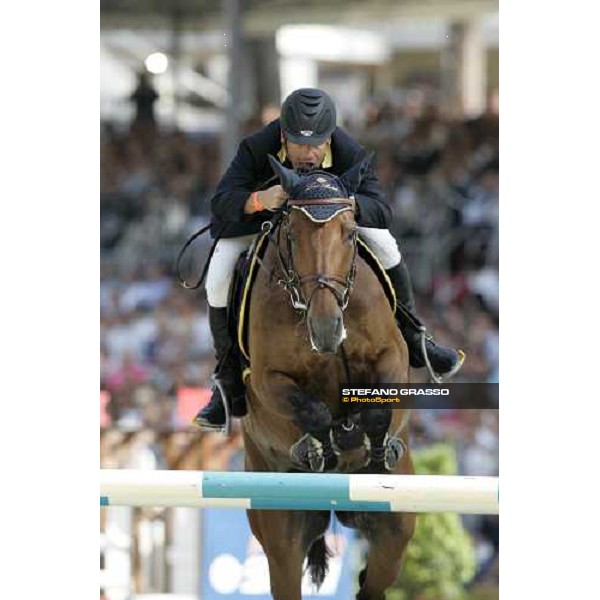 Marcus Fuchs on Loro Piana La Toya III during Gran Premio Roma - Loro Piana at 75.¡ Csio Piazza di Siena Rome, 27th may 2007 ph. Stefano Grasso