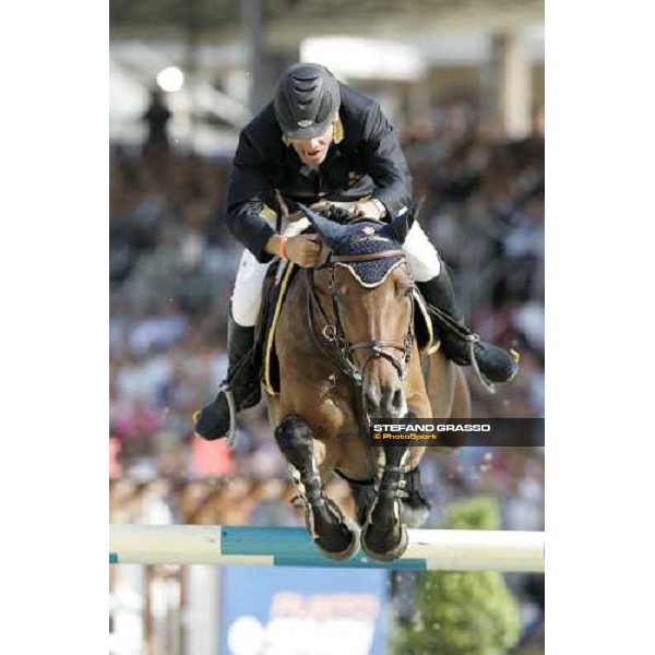 Marcus Fuchs on Loro Piana La Toya III during Gran Premio Roma - Loro Piana at 75.¡ Csio Piazza di Siena Rome, 27th may 2007 ph. Stefano Grasso
