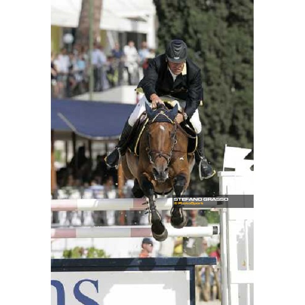 Marcus Fuchs on Loro Piana La Toya III during Gran Premio Roma - Loro Piana at 75.¡ Csio Piazza di Siena Rome, 27th may 2007 ph. Stefano Grasso