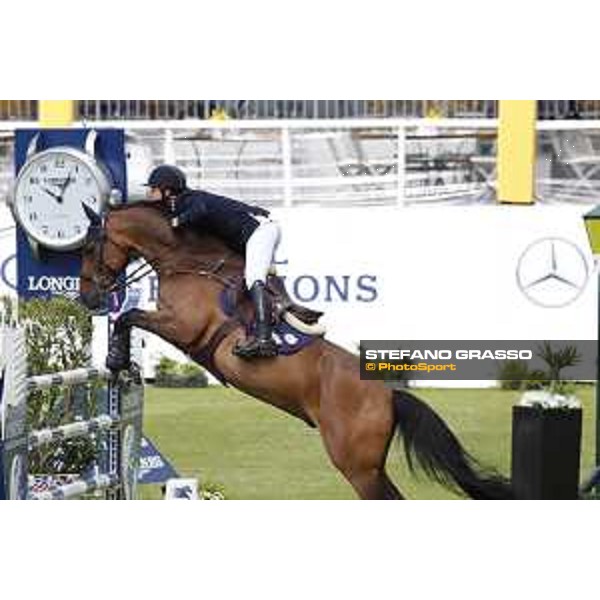 LGCT of Cascais - Class 1 - Maikel van der Vleuten on VDL Groep Quatro - Cascais, - 7 July 2017 - ph.Stefano Grasso/LGCT