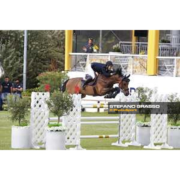 LGCT of Cascais - Class 1 - Maikel van der Vleuten on VDL Groep Quatro - Cascais, - 7 July 2017 - ph.Stefano Grasso/LGCT