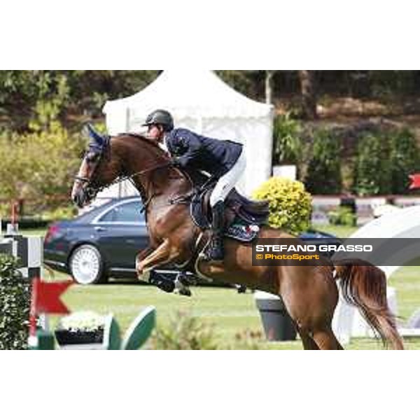 LGCT of Cascais - Class 1 - Ben Maher on Diva II - Cascais, - 7 July 2017 - ph.Stefano Grasso/LGCT