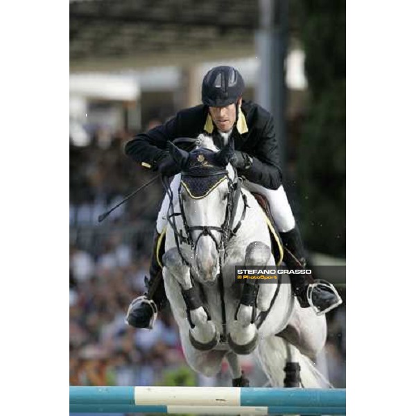 Jerry Smit on Loro Piana NAdir di San Patrignano during Gran Premio Roma - Loro Piana at 75.¡ Csio Piazza di Siena Rome, 27th may 2007 ph. Stefano Grasso