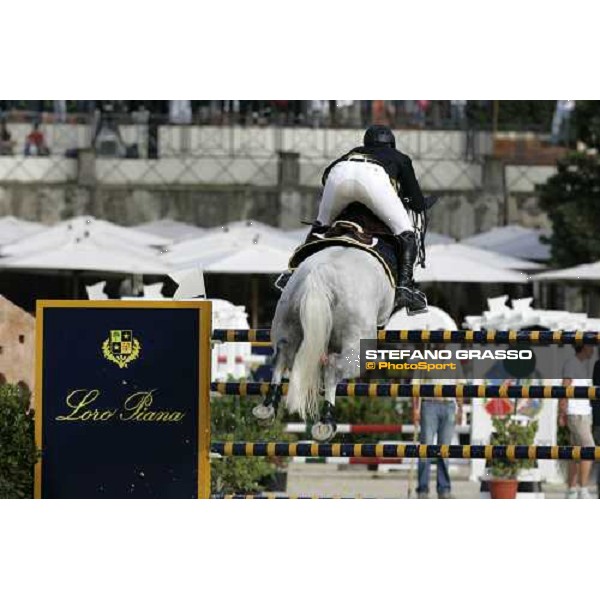 Jerry Smit on Loro Piana NAdir di San Patrignano during Gran Premio Roma - Loro Piana at 75.¡ Csio Piazza di Siena Rome, 27th may 2007 ph. Stefano Grasso