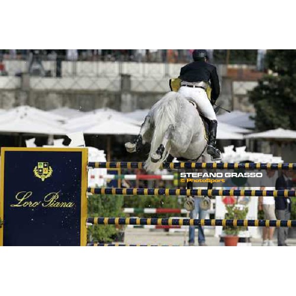 Jerry Smit on Loro Piana NAdir di San Patrignano during Gran Premio Roma - Loro Piana at 75.¡ Csio Piazza di Siena Rome, 27th may 2007 ph. Stefano Grasso