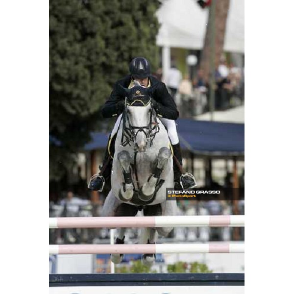 Jerry Smit on Loro Piana NAdir di San Patrignano during Gran Premio Roma - Loro Piana at 75.¡ Csio Piazza di Siena Rome, 27th may 2007 ph. Stefano Grasso