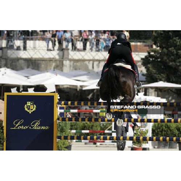 Giuseppe Rolli on Jericho de La Vie during Gran Premio Roma - Loro Piana at 75.¡ Csio Piazza di Siena Rome, 27th may 2007 ph. Stefano Grasso
