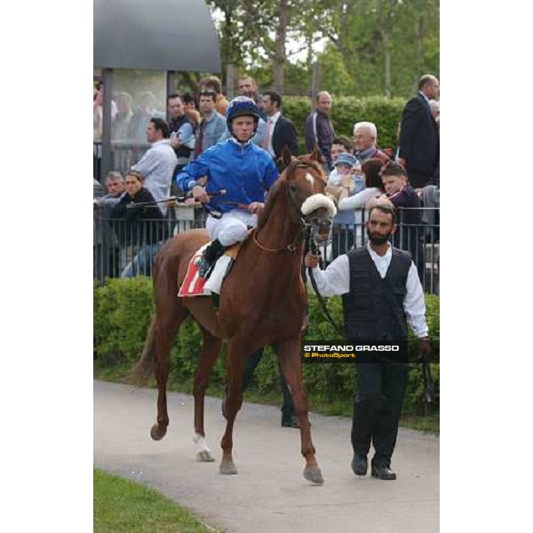 Keirin Mac Evoy on Vespone in the parade ring Premio Presidente della Repubblica Rome Capannelle 16th may 2004 ph. Stefano Grasso