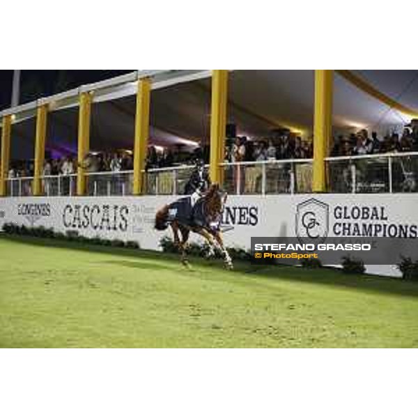 LGCT of Cascais - Grand Prix - Danielle Goldstein on Lizziemary parades after winning the LGCT grand Prix of Cascais - Cascais, - 8 July 2017 - ph.Stefano Grasso/LGCT