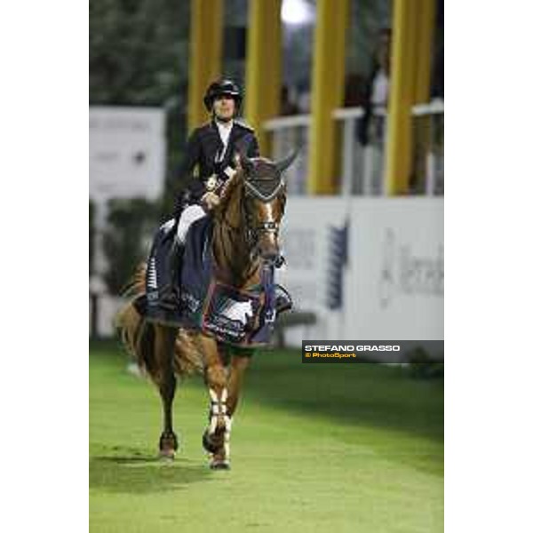 LGCT of Cascais - Grand Prix - Danielle Goldstein on Lizziemary parades after winning the LGCT grand Prix of Cascais - Cascais, - 8 July 2017 - ph.Stefano Grasso/LGCT
