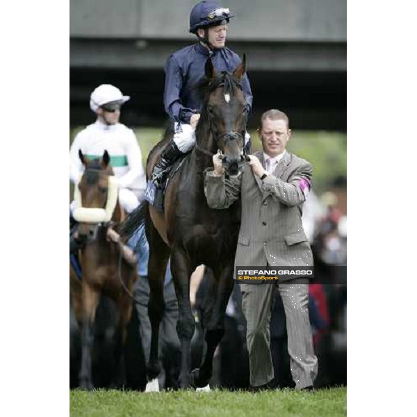 Michael Kinane enters the track on Yeats and wins the Gold Ascot, Royal Ascot 3rd day, 21st june 2007 ph. Stefano Grasso