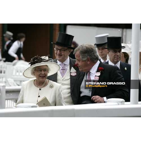 The Queen and Sir Michael Stoute Ascot, Royal Ascot 3rd day, 21st june 2007 ph. Stefano Grasso