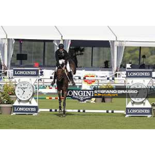 LGCT of Chantilly - Class 2 - Leopold Van Asten on VDL Groep Miss Untouchable Chantilly,14th july 2017 ph.Stefano Grasso/LGCT