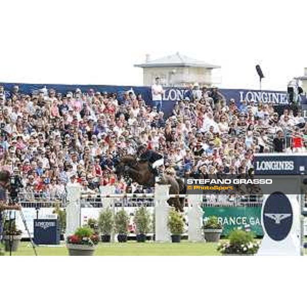 LGCT of Chantilly - Grand Prix - Roger Yves Bost on Sunshine du Phare Chantilly,15th july 2017 ph.Stefano Grasso/LGCT