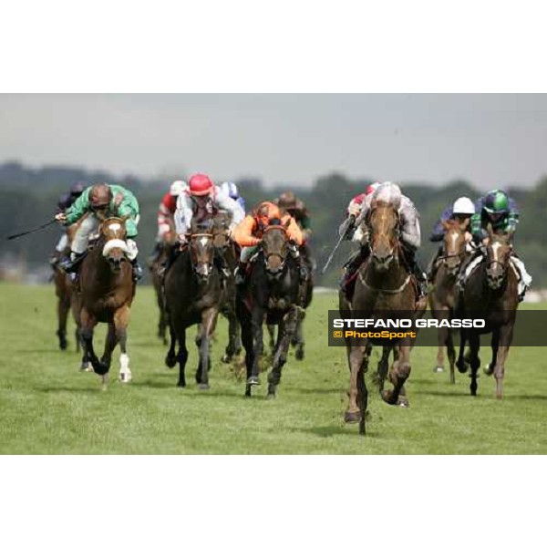 Richard Hughes on Indian Ink wins the Coronation Stakes beating Mi Emma and Darjina Ascot, Royal Ascot 4th day 22nd june 2007 ph. Stefano Grasso