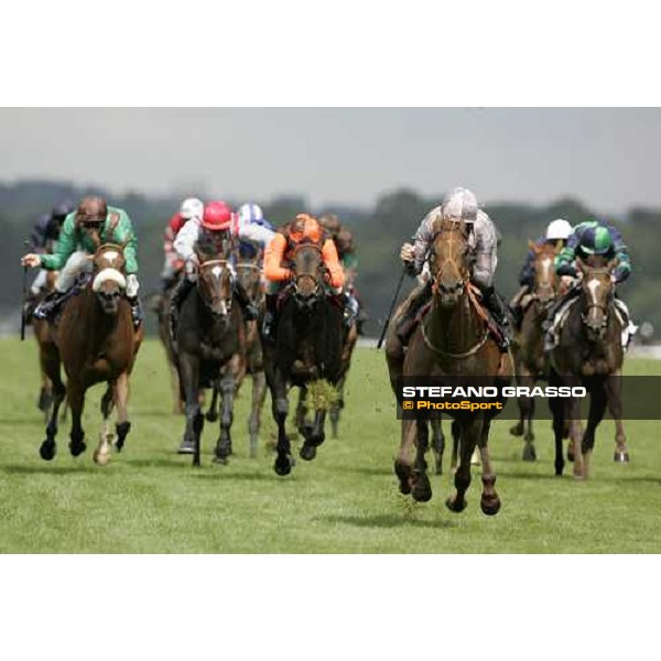 Richard Hughes on Indian Ink wins the Coronation Stakes beating Mi Emma and Darjina Ascot, Royal Ascot 4th day 22nd june 2007 ph. Stefano Grasso