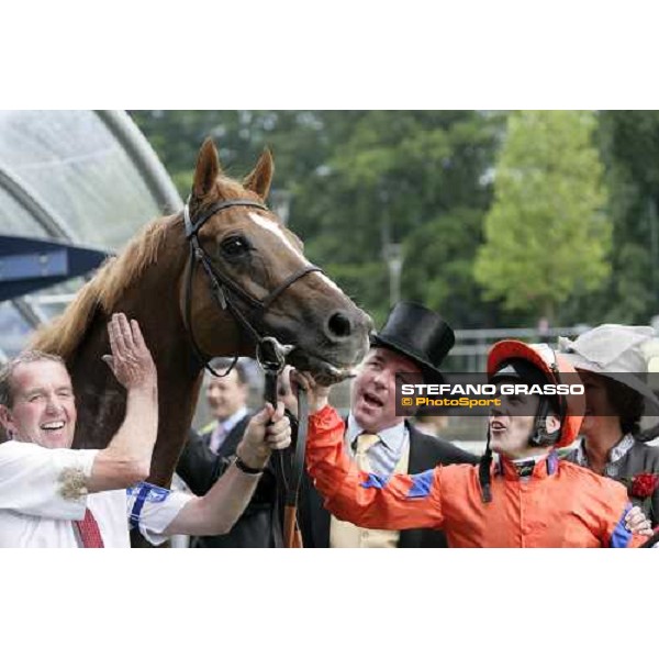 Jhonny Murtagh, Jeremy Noseda and the groom congratulates with Soldier\'s Tale winner of the Golden Jubilee Stakes Ascot, Royal Ascot, 5th day 23rd june 2007 ph. Stefano Grasso