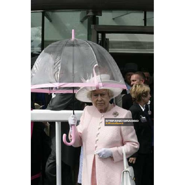The Queen in the winner enclosure Ascot, Royal Ascot, 5th day 23rd june 2007 ph. Stefano Grasso