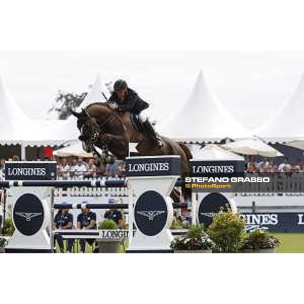 LGCT of Chantilly - Grand Prix - Roger Yves Bost on Sunshine du Phare Chantilly,15th july 2017 ph.Stefano Grasso/LGCT