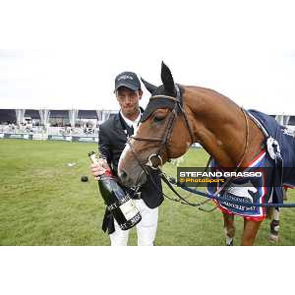 LGCT of Chantilly - Grand Prix - Harrie Smolders on Emerald NOP parades after winning the LGCT Grand Prix of Chantilly Chantilly,15th july 2017 ph.Stefano Grasso/LGCT