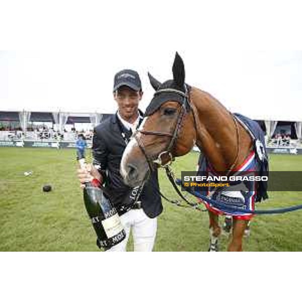 LGCT of Chantilly - Grand Prix - Harrie Smolders on Emerald NOP parades after winning the LGCT Grand Prix of Chantilly Chantilly,15th july 2017 ph.Stefano Grasso/LGCT
