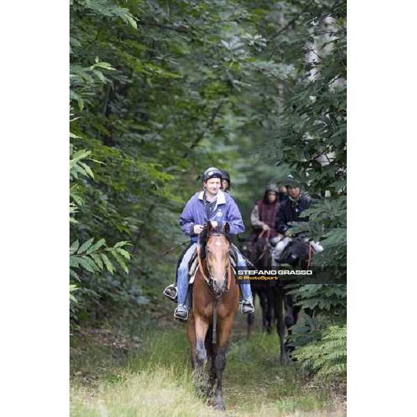a lot of 2 years old before training La Richerie, 26th june 2007 ph. Stefano Grasso